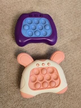2xQuick Push Bubbles Game Console Decompression Whack-a-mole Fidget Sensory Toy